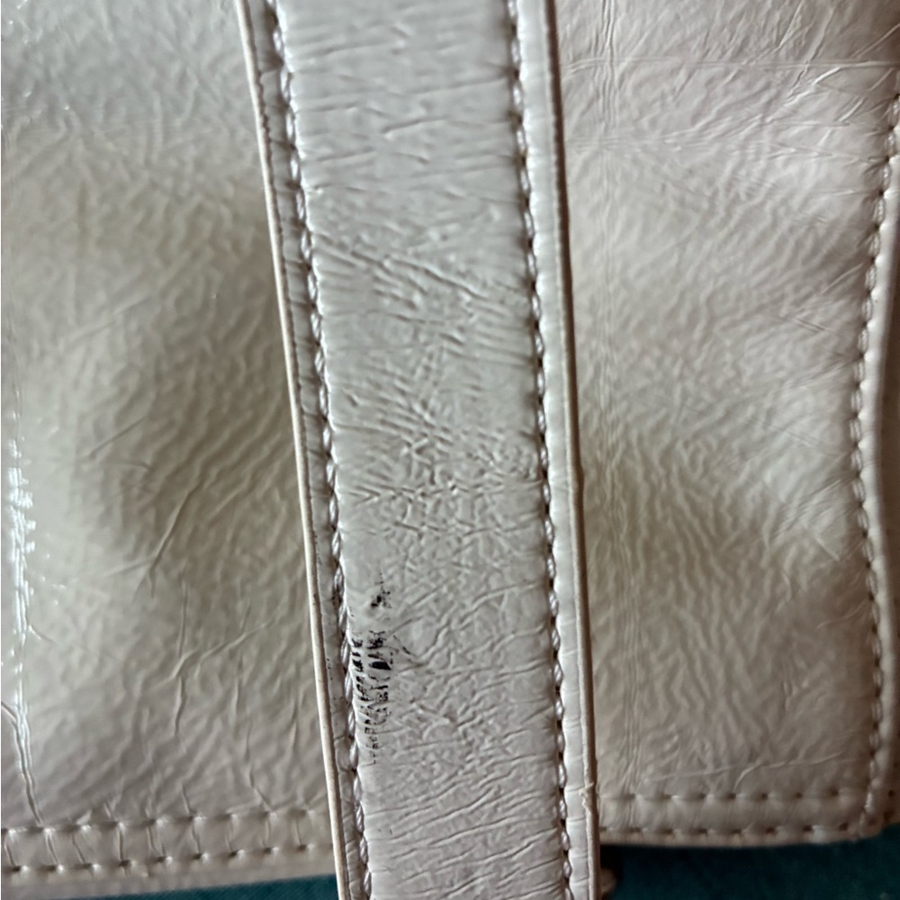 Prada White Leather Shoulder Bag - Picture 7 of 10